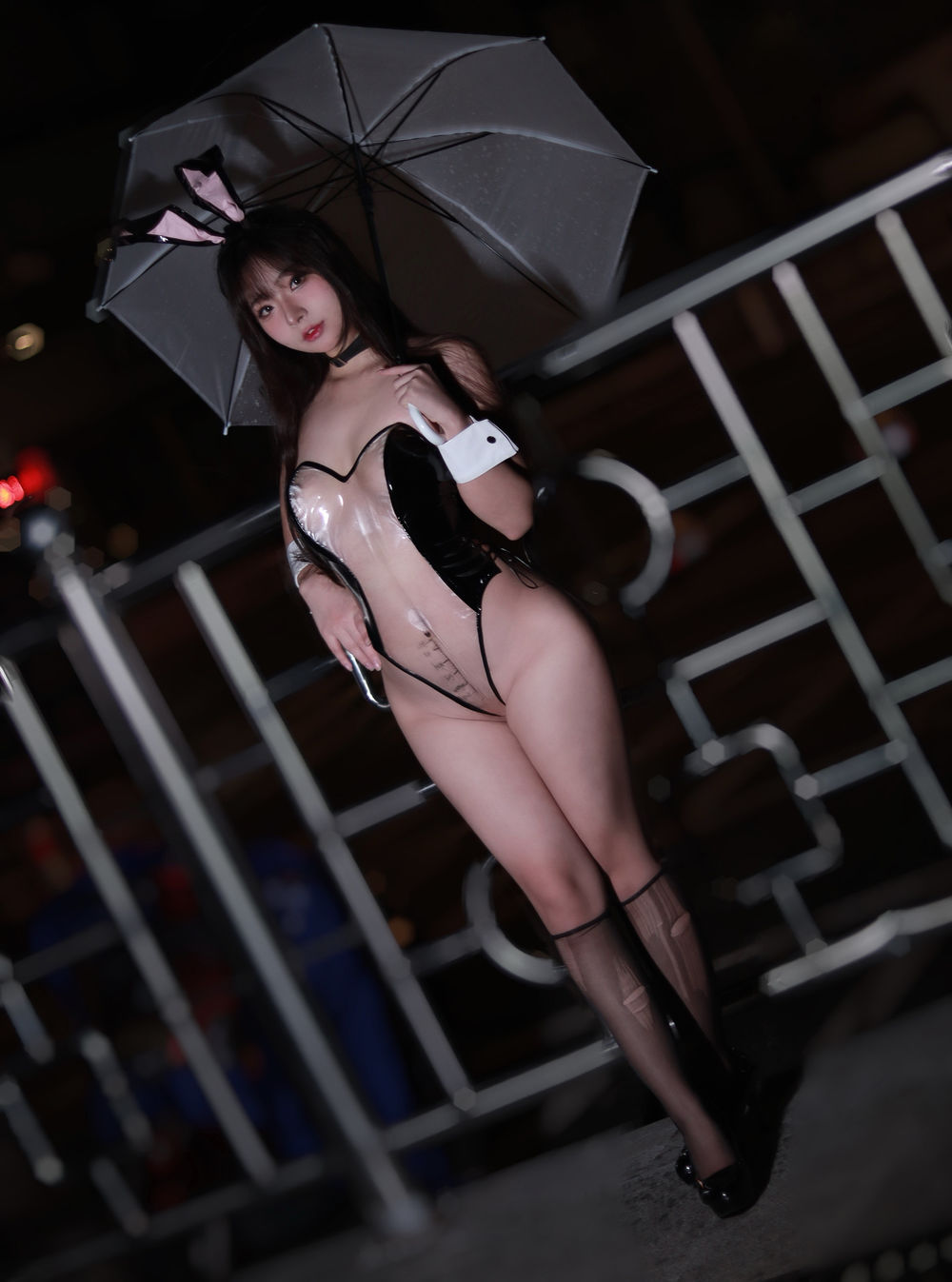 图片[1]-No.006-雨中透明兔女郎 [35P]-飞图屋