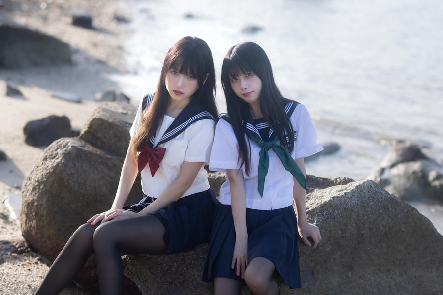 图片[1]-No.042 – 水手服百合黑丝 (&三無人型) [51P 1V]-飞图屋