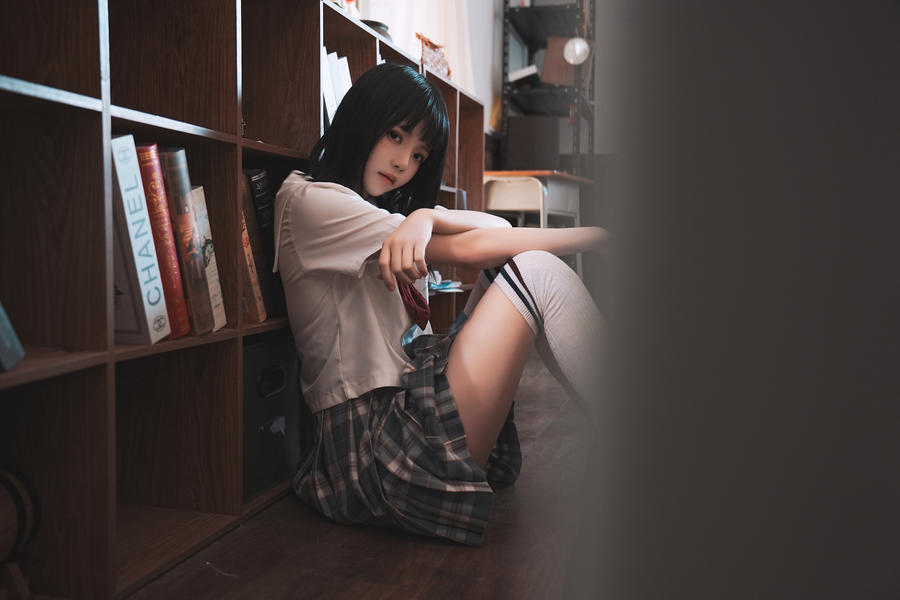 桜桃喵No.250 – 教室死库水 [48P]-图云谷